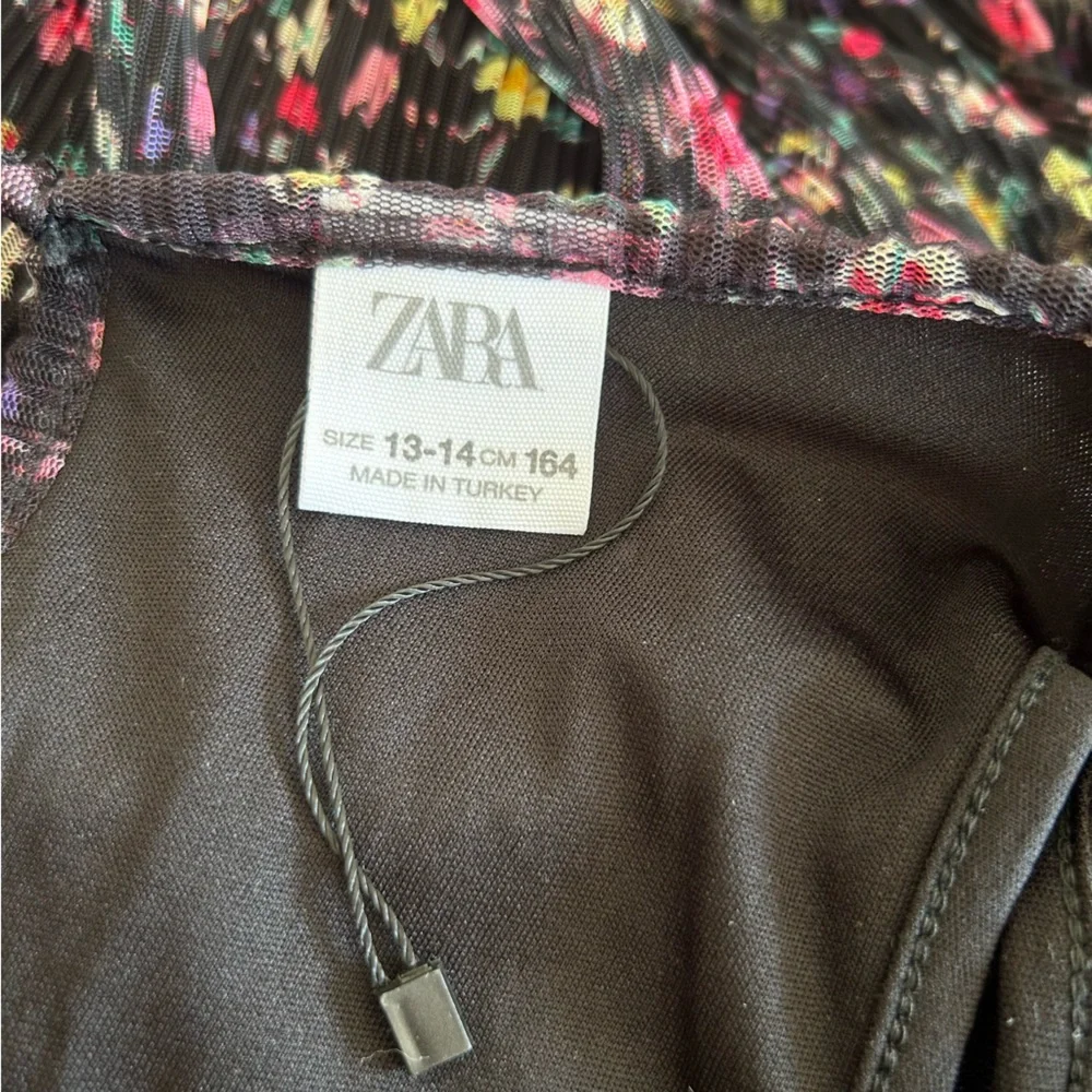 Zara Black Crinkle Rainbow Floral Print Long Sheer Sleeve Youth Dress Size 13/14